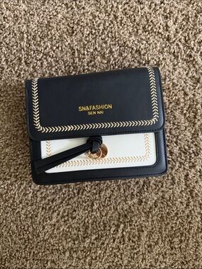Black and White Decorative Stitch Crossbody Bag